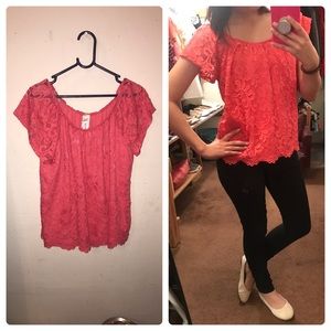 Coral Lacey Top 💞